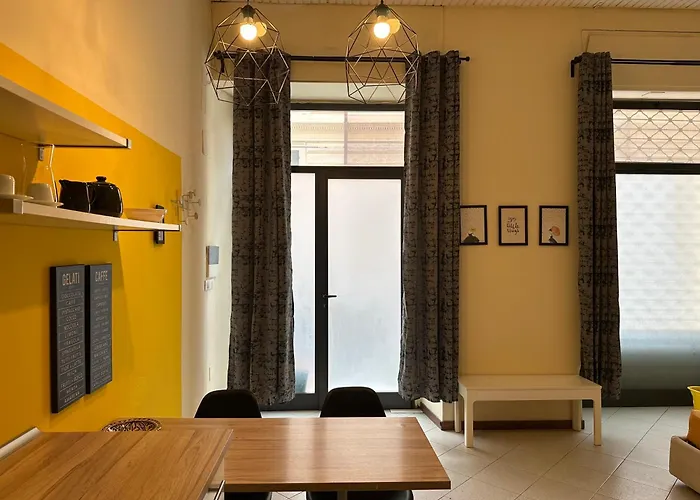 Station West - 5 Terre Апартаменты *